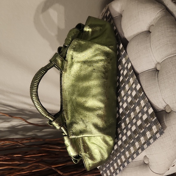 Loewe Metallic Green Leather Napa Aire Handbag - Picture 3 of 16